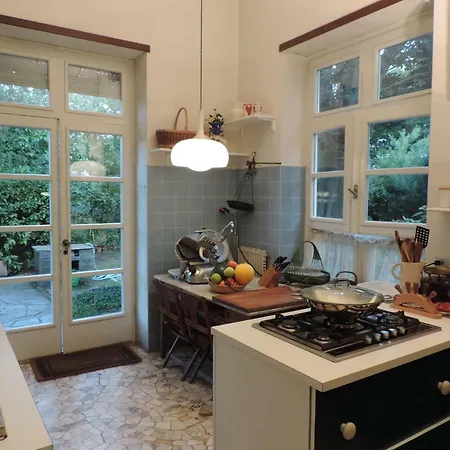 Faggio E Tasso Vila Reno Di Leggiuno